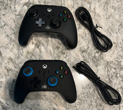Powera wired controllers - 2,