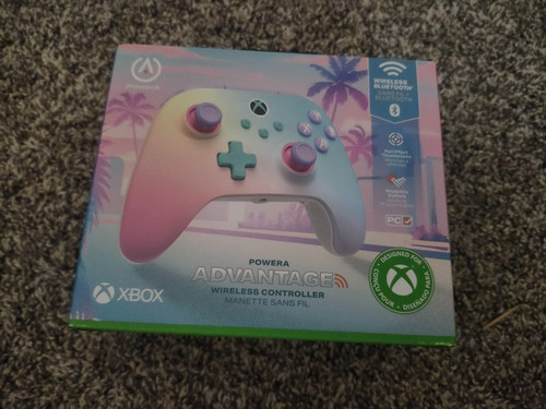 Brand new powera advantage - new,